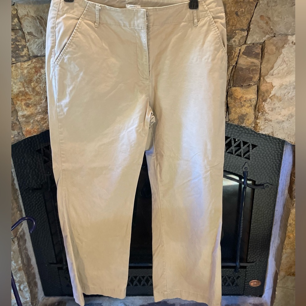 St. John’s bay stretch chinos size 14